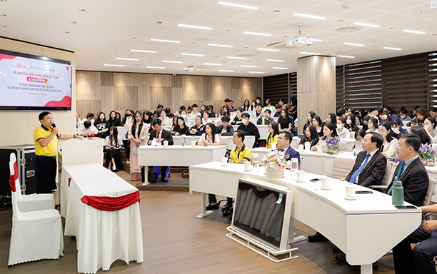 DTU’s Creative Learning Environment Empowers Its Business and Economics Students to Build Their Personal Brand