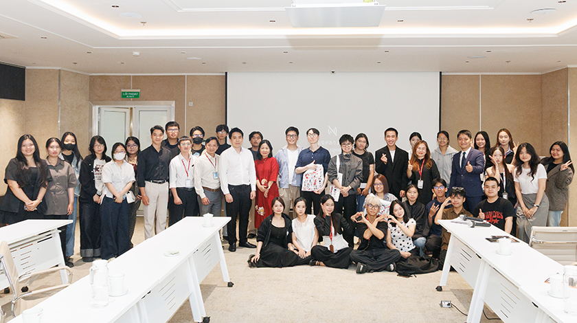 Sinh viên Duy Tân trải nghiệm cùng Discovery Day: From Fashion to Virtual Worlds