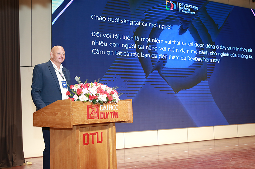 DevDay Da Nang 2026 - “AI x Human” - Hợp tác giữa con người và trí tuệ nhân tạo