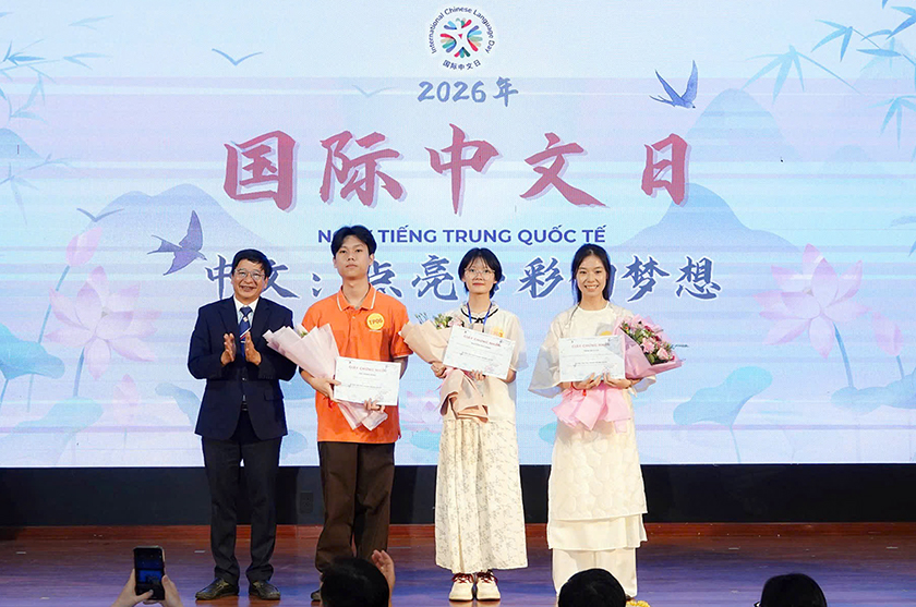 Sinh viên ĐH Duy Tân giành giải cao ở các sân chơi Ngôn ngữ Trung Quốc, Hàn Quốc 2026