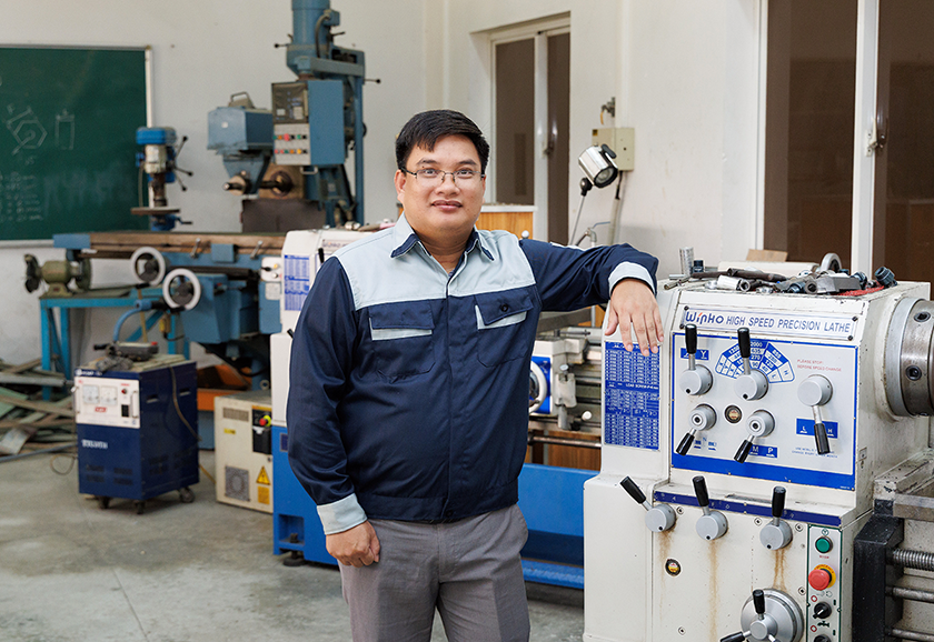 Người đồng hành phía sau những sáng chế vì cộng đồng của sinh viên Duy Tân