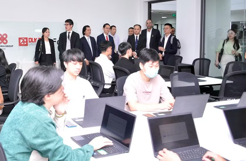 Sinh viên ĐH Duy Tân giành 2 giải Nhì tại các Cuộc thi An ninh Mạng toàn cầu