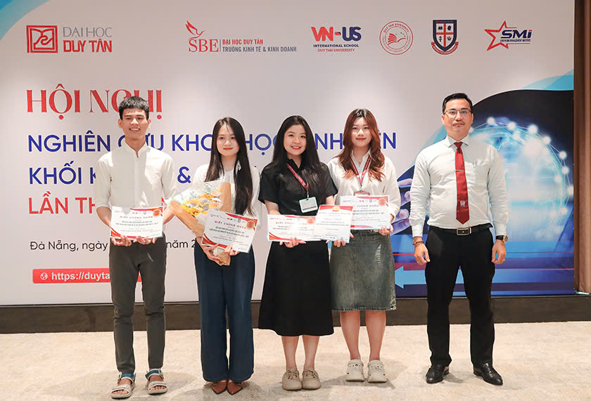 Hội nghị Nghiên cứu Khoa học Sinh viên Khối Kinh tế - Xã hội Nhân văn của Đại học Duy Tân lần thứ II