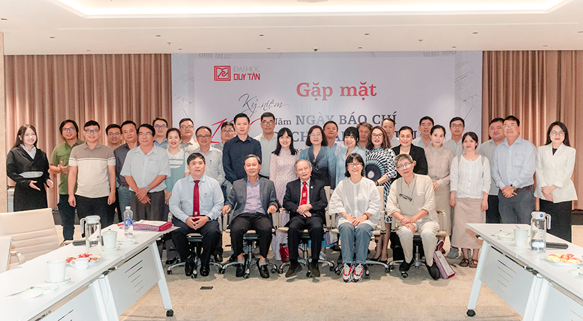 Đại học Duy Tân tổ chức gặp mặt kỷ niệm 100 năm Ngày Báo chí Cách mạng Việt Nam