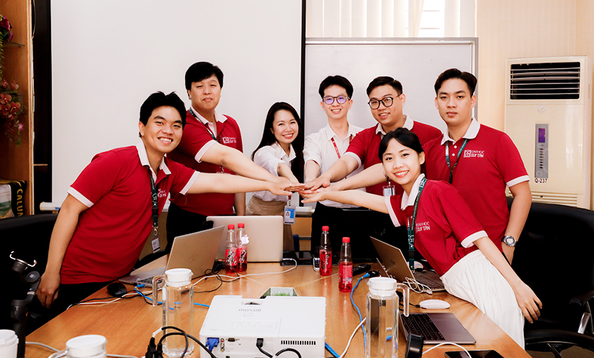 Sinh viên DTU vô địch giải quản trị doanh nghiệp quốc tế