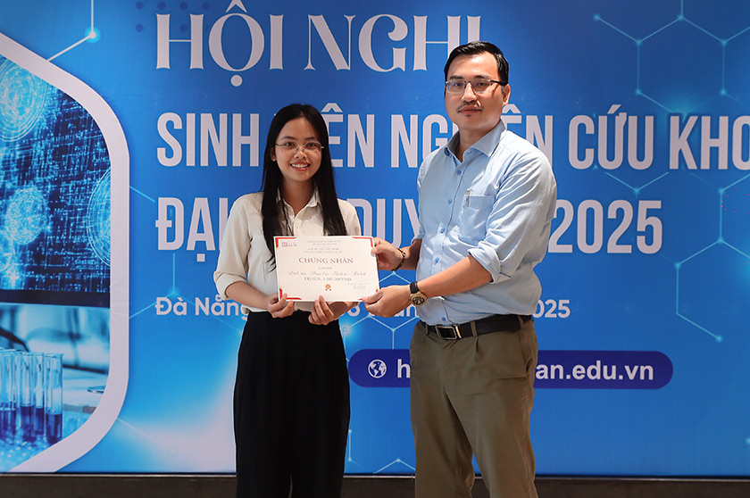 Hội nghị Sinh viên Nghiên cứu Khoa học Đại học Duy Tân 2025