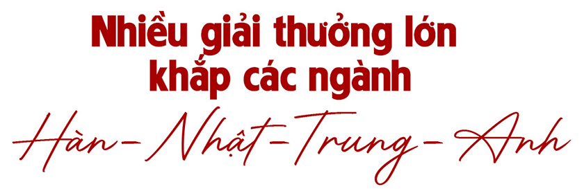 Khối ngành Ngôn ngữ & Xã hội Nhân văn DTU với nhiều thí sinh điểm cao và giải thưởng sinh viên