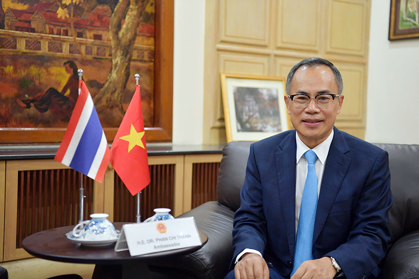 Nguyên Ð?i s? VN làm Tru?ng Khoa Quan h? qu?c t? & Quan h? công chúng, ÐH Duy Tân