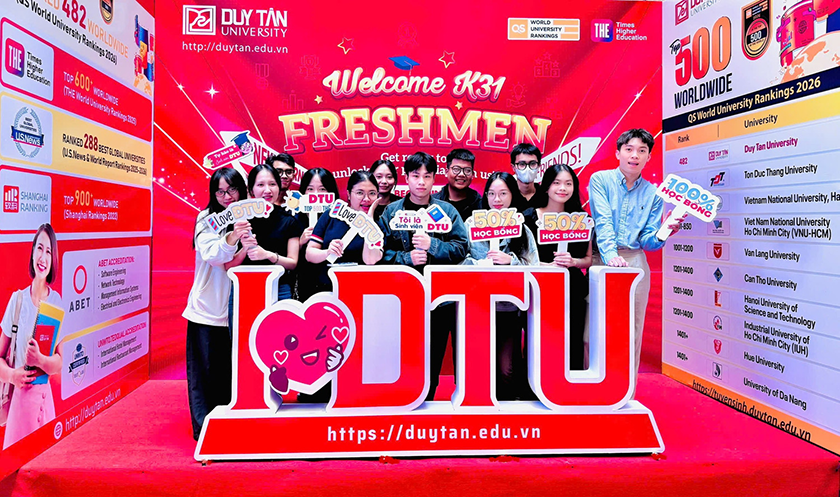 Ð?i h?c Duy Tân công b? Ði?m chu?n TRÚNG TUY?N d?i h?c h? chính quy nam 2025