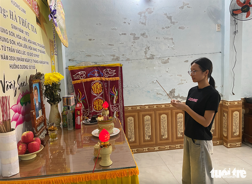 Đại học Duy Tân miễn phí 4 năm học, nhiều bạn đọc tiếp sức sinh viên Hà Bảo Châu mồ côi cha mẹ