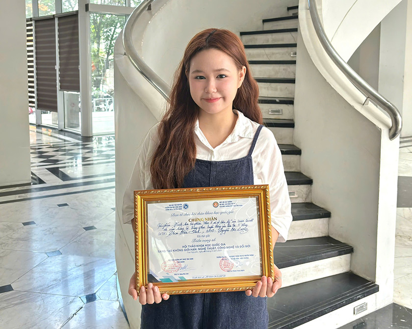 Đồ án tốt nghiệp của sinh viên thiết kế đồ họa ĐH Duy Tân giành giải 'Triển vọng số'