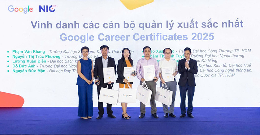 Thầy trò ĐH Duy Tân được Vinh danh tại Chương trình Phát triển nhân tài số 2025