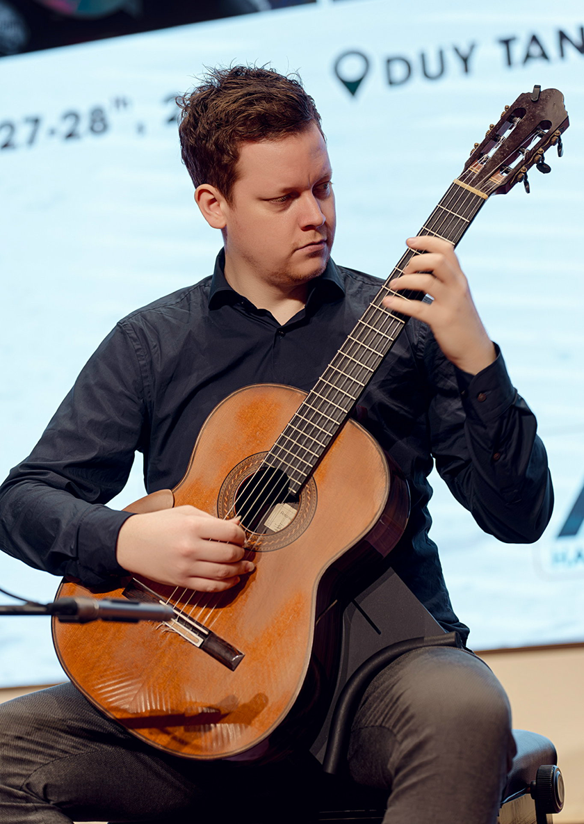 Các nghệ sĩ guitar tài năng của Áo, Úc, Ý tiếp tục đến với Liên hoan Guitar Quốc tế 2025 ở ĐH Duy Tân