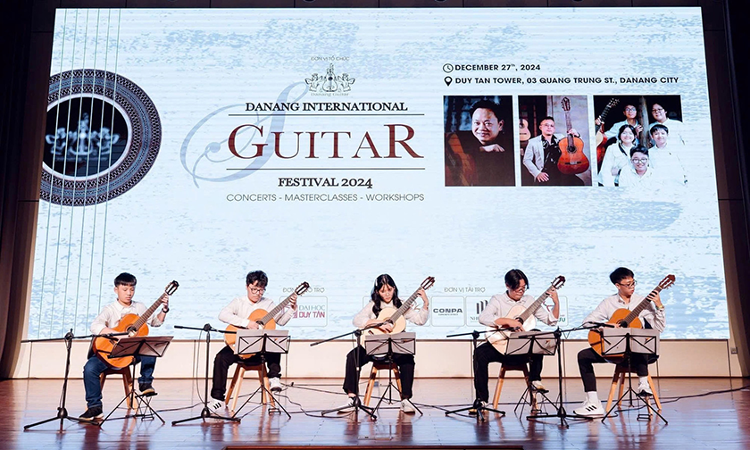 Các nghệ sĩ guitar tài năng của Áo, Úc, Ý tiếp tục đến với Liên hoan Guitar Quốc tế 2025 ở ĐH Duy Tân