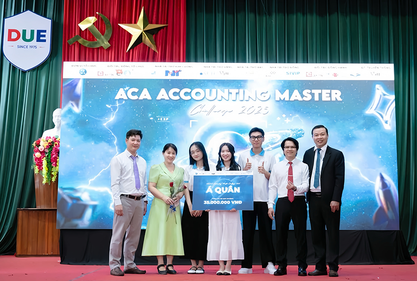 SV ĐH Duy Tân giành vị trí Á quân  tại ACA Accounting Master Challenge 2025