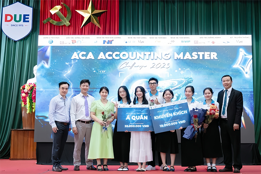 SV ĐH Duy Tân giành vị trí Á quân  tại ACA Accounting Master Challenge 2025
