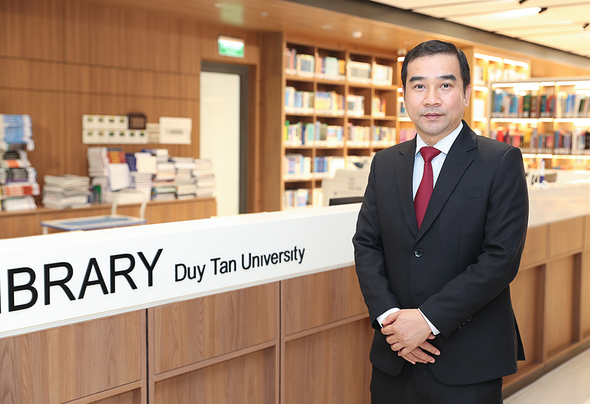 ĐH Duy Tân có thêm giáo sư và phó giáo sư năm 2025