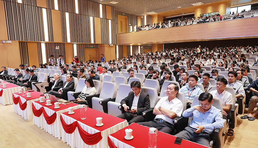 Giới thiệu Nền tảng Học tập & Sáng tạo Nội dung Số trong Giáo dục