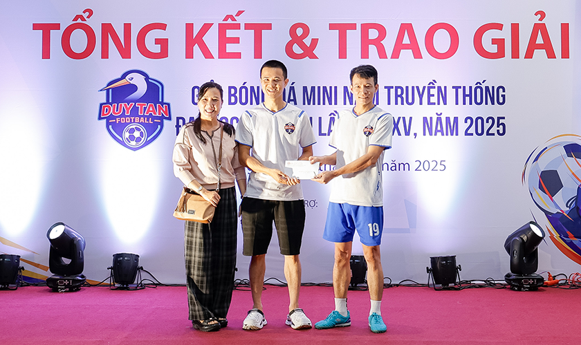 Đội bóng Khối Văn phòng