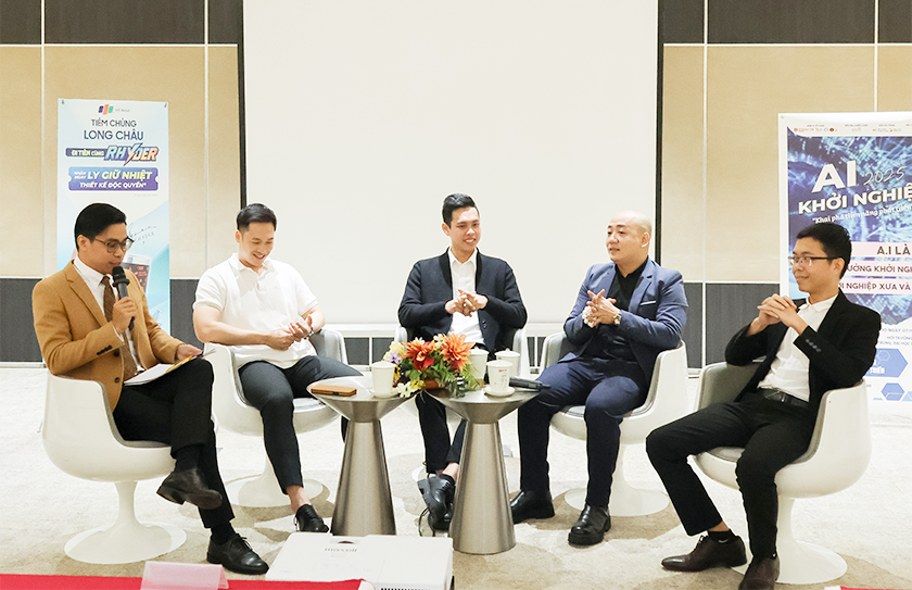 T?a dàm A.I Kh?i nghi?p: Khai phá ti?m nang phát tri?n