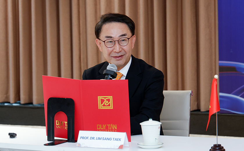 Sự kiện Học thuật và Công nghệ HACPS tại Đại học Duy Tân