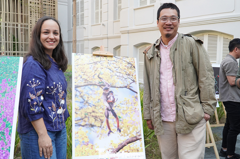 Gen Z thích thú xem triển lãm ảnh Đà Nẵng sôi động, sắc màu