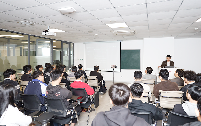 Workshop AI Mastery - Tối ưu hóa Quy trình Thực tập Doanh nghiệp và Khóa luận Tốt nghiệp