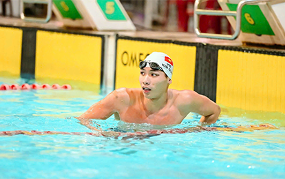 Swimmer Kim Son from DTU Wins Five Medals at the National Swimming and Diving Championships