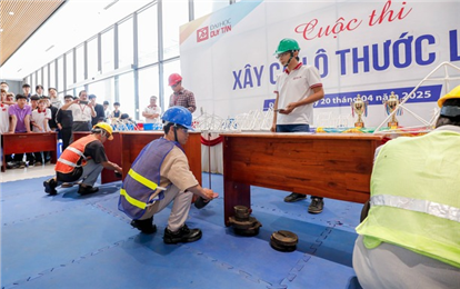 Cuộc thi “Xây cầu Ô Thước” lần thứ 7 tại Đại học Duy Tân