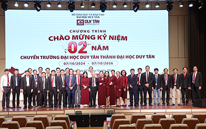 Chào mừng Kỷ niệm 2 năm chuyển Trường Đại học Duy Tân thành Đại học Duy Tân