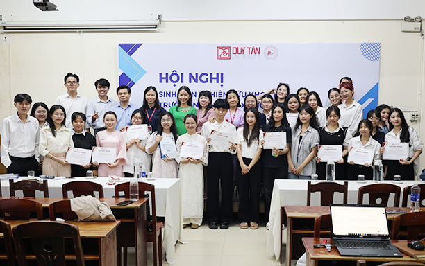 Hội nghị Sinh viên Nghiên cứu Khoa học Trường Ngôn ngữ & Xã hội Nhân văn 2025