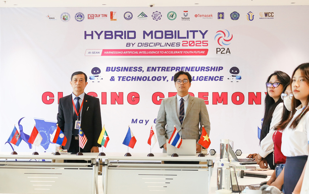 Chung kết Chương trình P2A Hybrid Mobility in Business & Entrepreneurship and Technology & Intelligence 2025