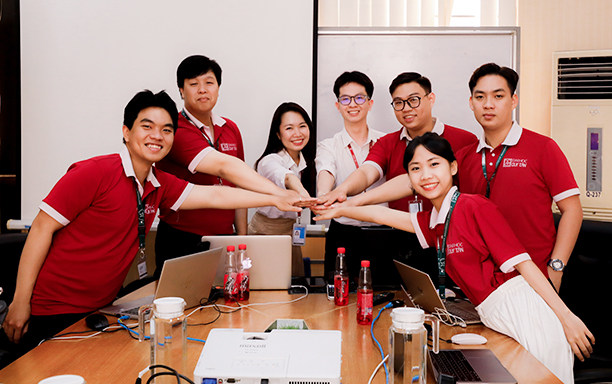 Sinh viên DTU vô địch giải quản trị doanh nghiệp quốc tế