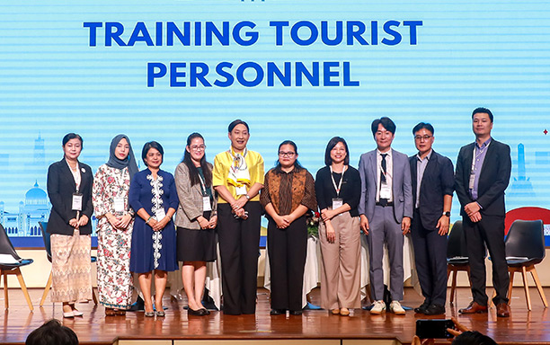 Hội nghị Bàn tròn Du lịch ASEAN - Hàn Quốc năm 2025: Tạo nền tảng Hợp tác Du lịch bền vững giữa ASEAN và Hàn Quốc