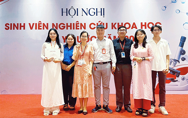 ĐH Duy Tân đào tạo các ngành Điều dưỡng, Kỹ thuật Xét nghiệm và Kỹ thuật Y sinh