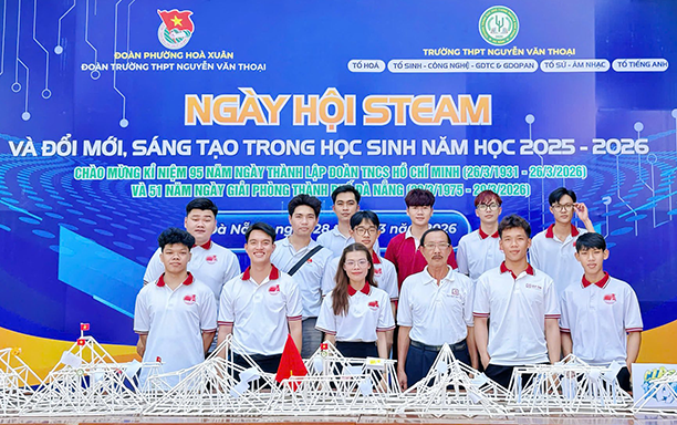 ĐH Duy Tân đồng hành tham gia ngày hội Steam - Đổi mới sáng tạo trong học sinh và Chương trình tư vấn hướng nghiệp năm 2026 tại THPT Nguyễn Văn Thoại
