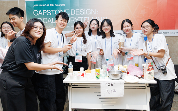 Sinh viên DTU giao lưu văn hóa Việt - Hàn qua Dự án Capstone Design