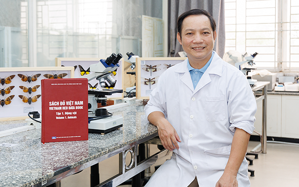 Dấu ấn nhà khoa học Đại học Duy Tân trong cuốn ‘Sách Đỏ Việt Nam’ vừa đạt giải nhất