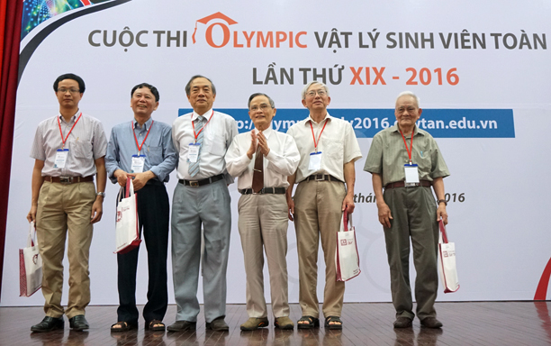 Khai mạc Cuộc thi Olympic Vật lý sinh viên toàn quốc lần thứ 19 tại DTU