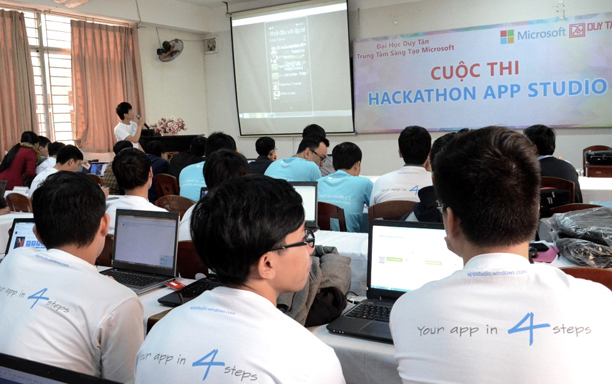 Khai mạc Cuộc thi Hackathon App Studio 2015 tại DTU