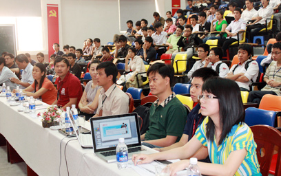 Chính thức phát động cuộc thi QGS Code Camp 2012 với chủ đề: “ THINK DIFFERENT ”